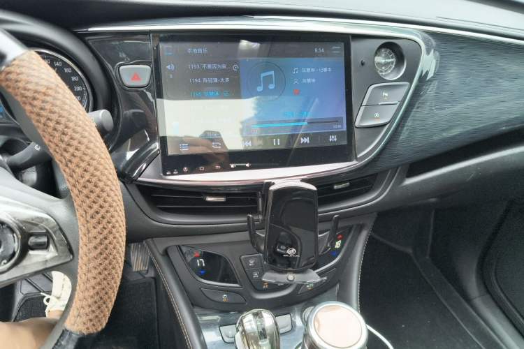 Used Buick Envision 2016 20T Two-Wheel Drive Leading Version Audio And AC Panel