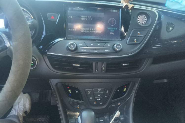 Used Buick Envision 2016 28T Four-Wheel Drive Elite Version Audio And AC Panel