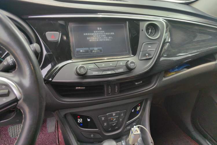 Used Buick Envision 2016 20T Two-Wheel-Drive Elite Model Audio And AC Panel