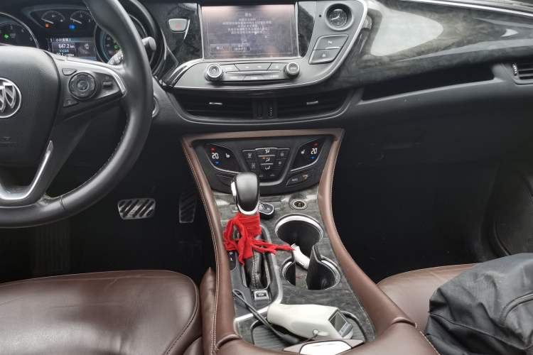 Used Buick Envision 2016 20T Two-Wheel-Drive Elite Model Audio And AC Panel