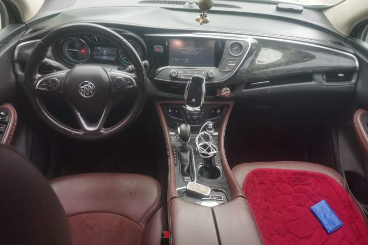 Used Buick Envision 2016 20T Two-Wheel-Drive Elite Model Center Console