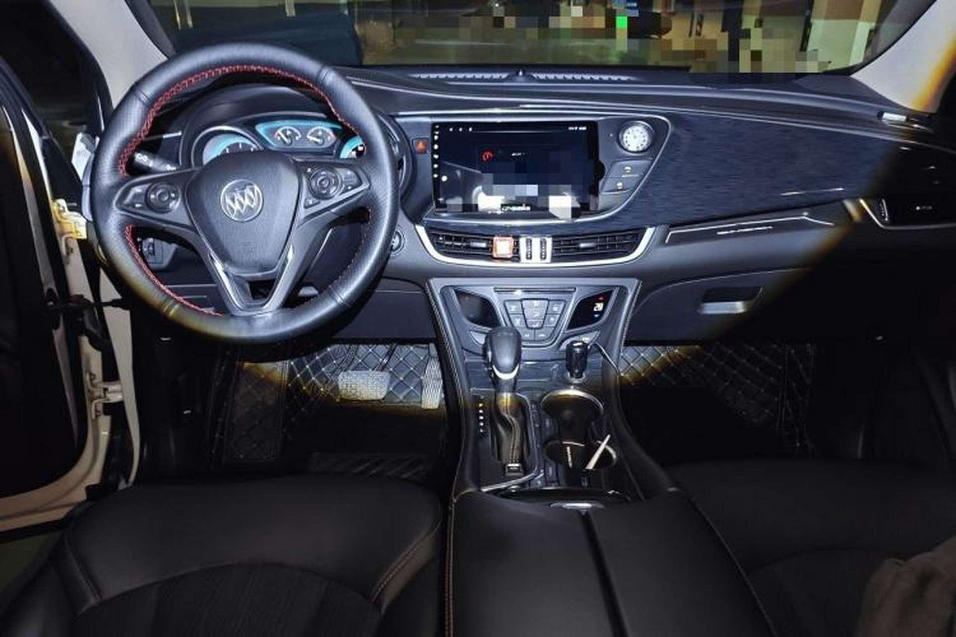 Used Buick Envision 2016 20T Two-Wheel Drive Leading Version Center Console