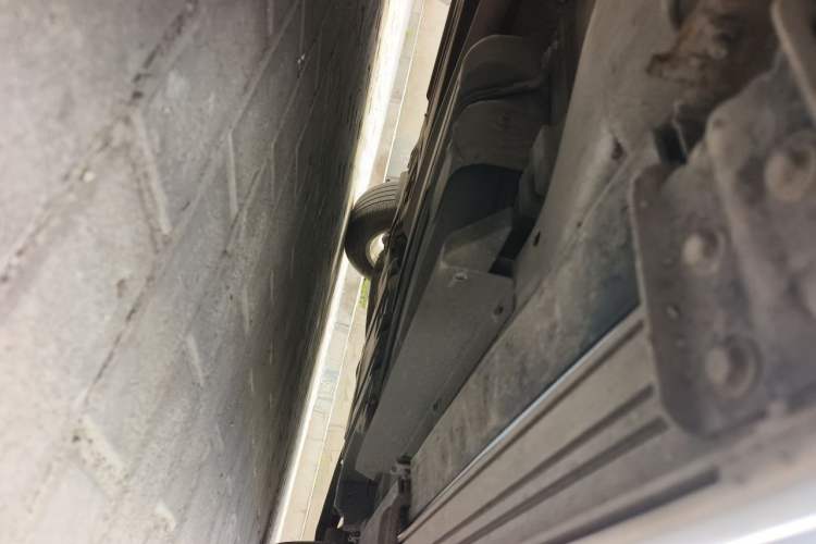 Used Buick Envision 2016 20T Two-Wheel-Drive Elite Model Chassis Front Left