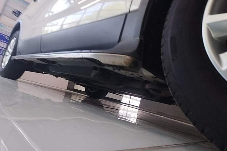 Used Buick Envision 2016 28T Four-Wheel Drive Elite Version Chassis Front Right