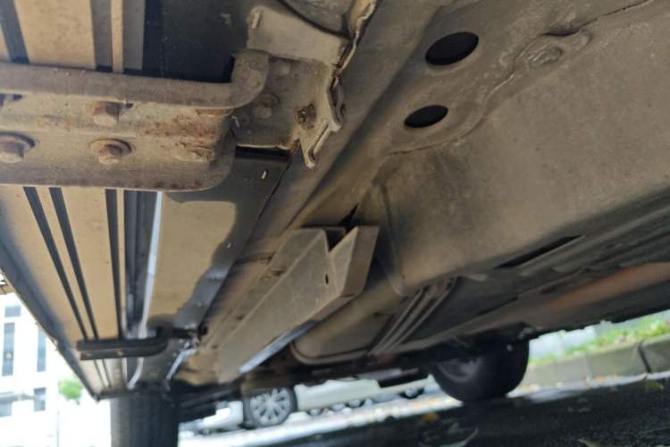 Used Buick Envision 2016 20T Two-Wheel-Drive Elite Model Chassis Rear Left