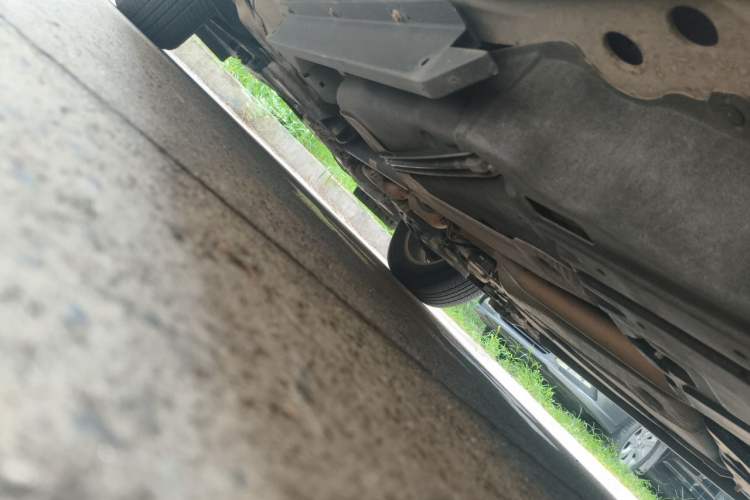 Used Buick Envision 2016 28T Four-Wheel Drive Elite Version Chassis Rear Left