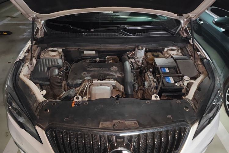 Used Buick Envision 2016 28T Four-Wheel Drive Elite Version Engine Bay