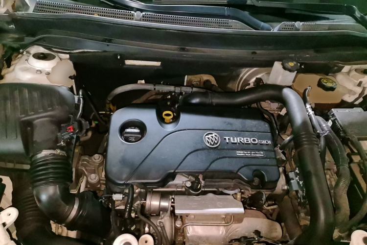 Used Buick Envision 2016 20T Two-Wheel-Drive Elite Model Engine Bay