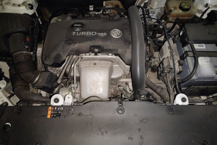 Used Buick Envision 2016 28T Four-Wheel Drive Luxury Model Engine Bay