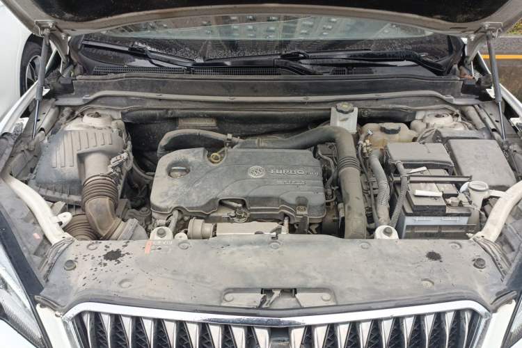 Used Buick Envision 2016 20T Two-Wheel-Drive Elite Model Engine Bay