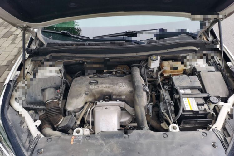 Used Buick Envision 2016 28T Four-Wheel Drive Elite Version Engine Bay
