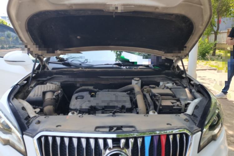 Used Buick Envision 2016 20T Two-Wheel-Drive Elite Model Engine Bay