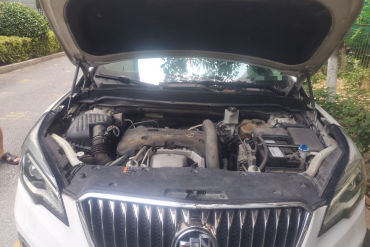 Used Buick Envision 2016 28T Four-Wheel Drive Elite Version Engine Bay