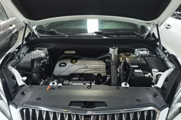 Used Buick Envision 2016 20T Two-Wheel-Drive Elite Model Engine Bay