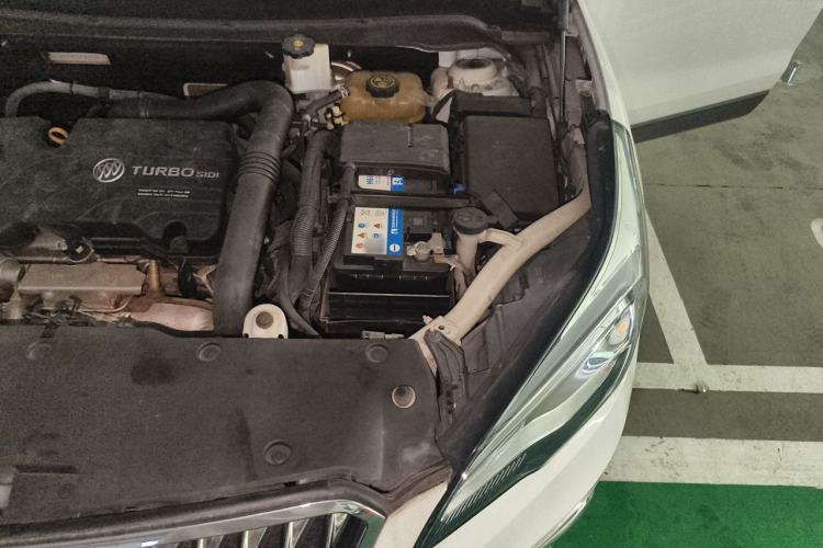 Used Buick Envision 2016 20T Two-Wheel Drive Leading Version Engine Bay Left