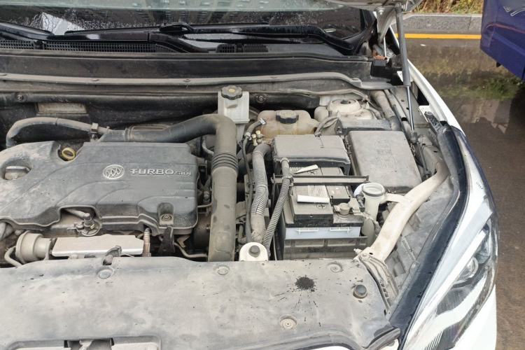 Used Buick Envision 2016 20T Two-Wheel-Drive Elite Model Engine Bay Left
