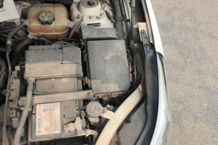 Used Buick Envision 2016 28T Four-Wheel Drive Luxury Model Engine Bay Left