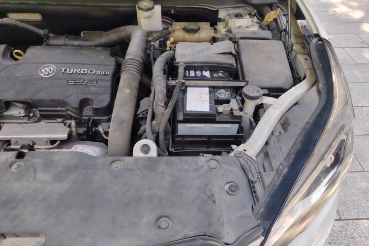 Used Buick Envision 2016 20T Two-Wheel-Drive Elite Model Engine Bay Left