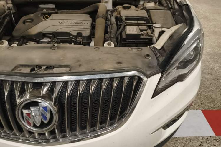 Used Buick Envision 2016 20T Two-Wheel Drive Leading Version Engine Bay Left