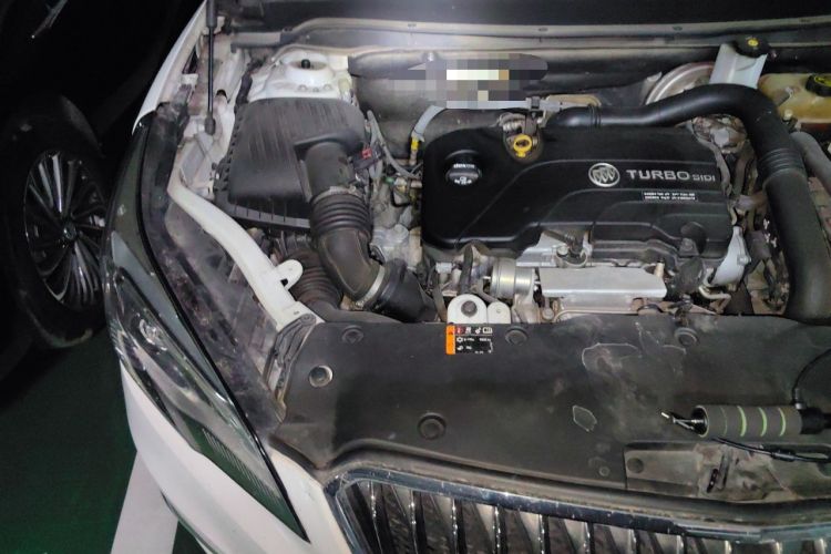 Used Buick Envision 2016 20T Two-Wheel Drive Leading Version Engine Bay Right