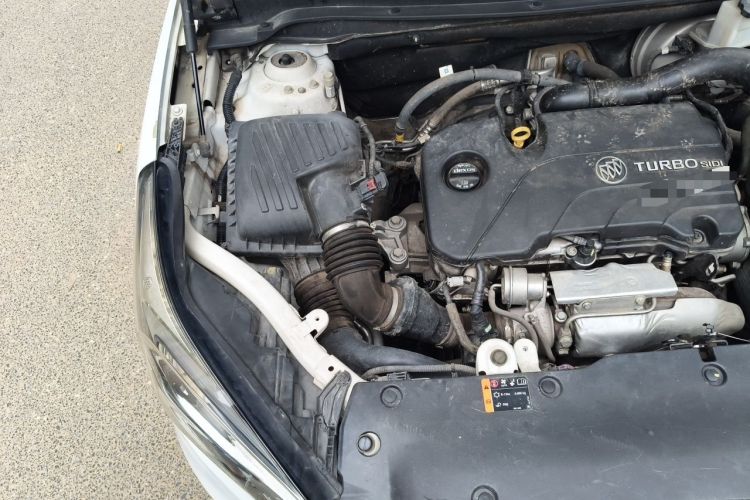 Used Buick Envision 2016 20T Two-Wheel Drive Leading Version Engine Bay Right