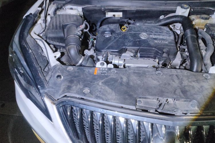 Used Buick Envision 2016 20T Two-Wheel Drive Leading Version Engine Bay Right