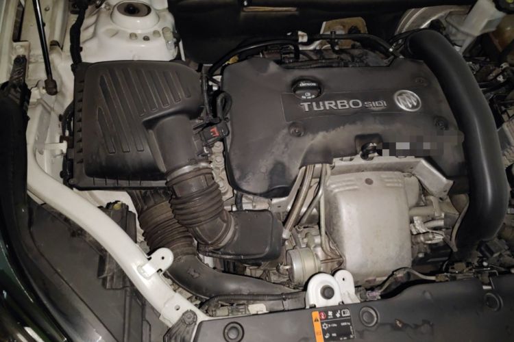 Used Buick Envision 2016 28T Four-Wheel Drive Luxury Model Engine Bay Right