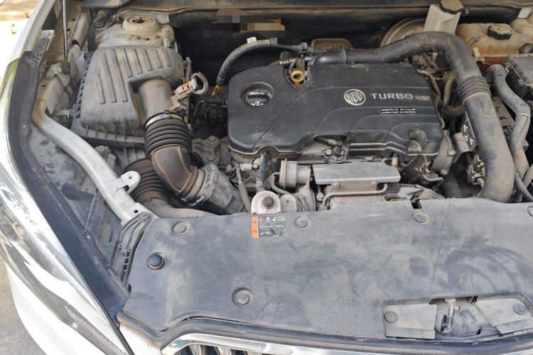 Used Buick Envision 2016 20T Two-Wheel-Drive Elite Model Engine Bay Right