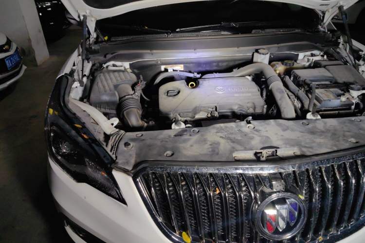 Used Buick Envision 2016 20T Four-Wheel Drive Elite Model Engine Bay Right