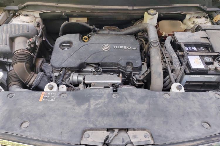 Used Buick Envision 2016 20T Two-Wheel-Drive Elite Model Engine Bay