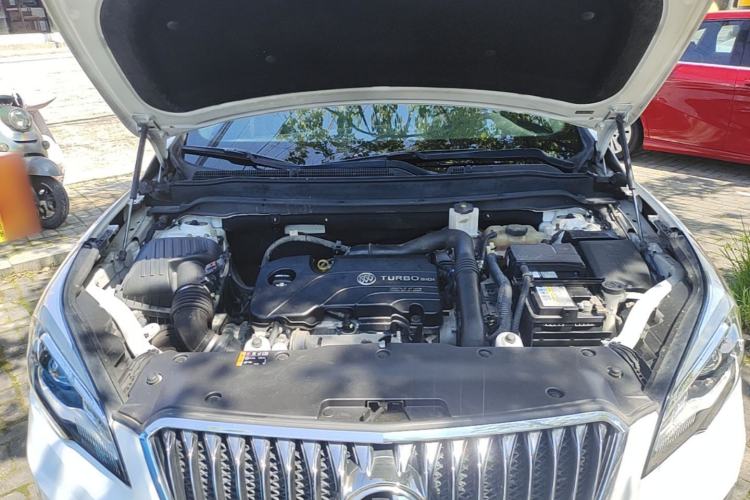 Used Buick Envision 2016 20T Two-Wheel-Drive Elite Model Engine Bay