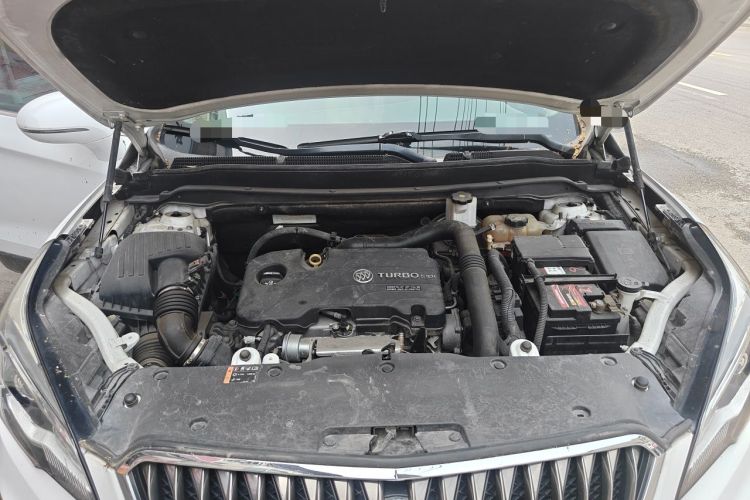 Used Buick Envision 2016 20T Two-Wheel-Drive Elite Model Engine Bay