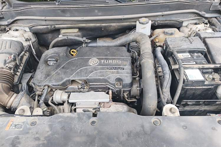 Used Buick Envision 2016 20T Two-Wheel-Drive Elite Model Engine Bay