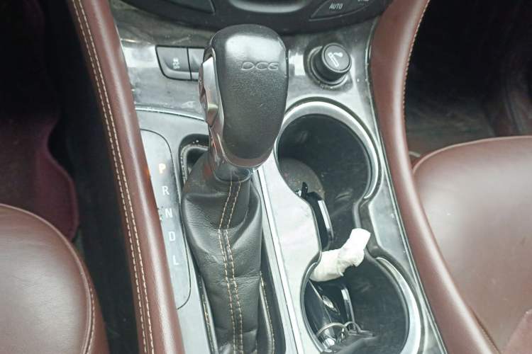 Used Buick Envision 2016 20T Two-Wheel-Drive Elite Model Gear Lever