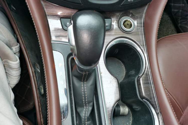 Used Buick Envision 2016 28T Four-Wheel Drive Elite Version Gear Lever