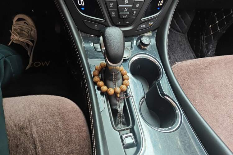 Used Buick Envision 2016 20T Two-Wheel Drive Leading Version Gear Lever