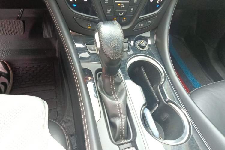 Used Buick Envision 2016 20T Two-Wheel-Drive Elite Model Gear Lever