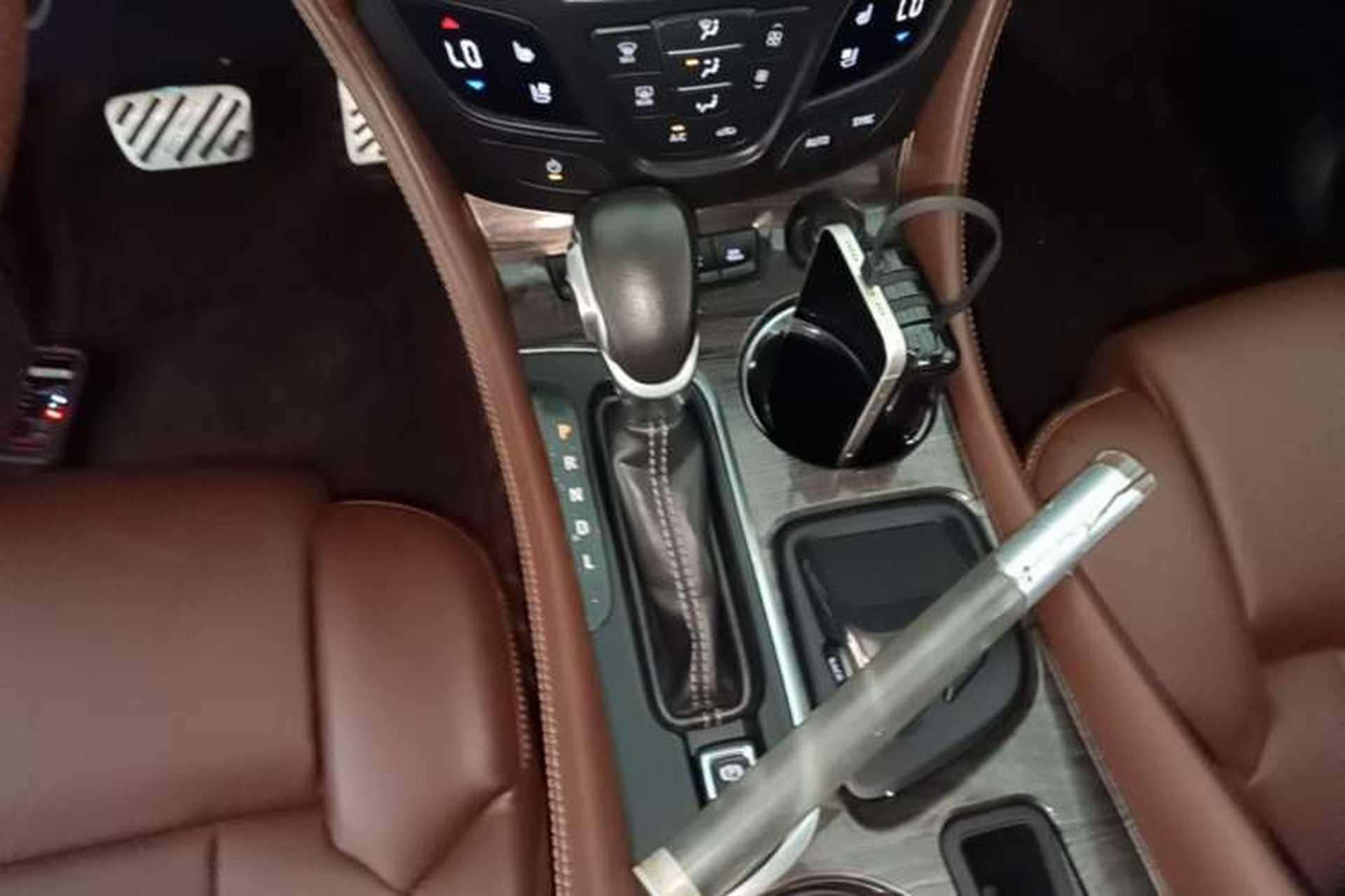 Used Buick Envision 2016 28T All-Wheel-Drive All-Terrain Sport Flagship Edition Gear Lever