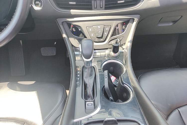 Used Buick Envision 2016 20T Two-Wheel-Drive Elite Model Gear Lever