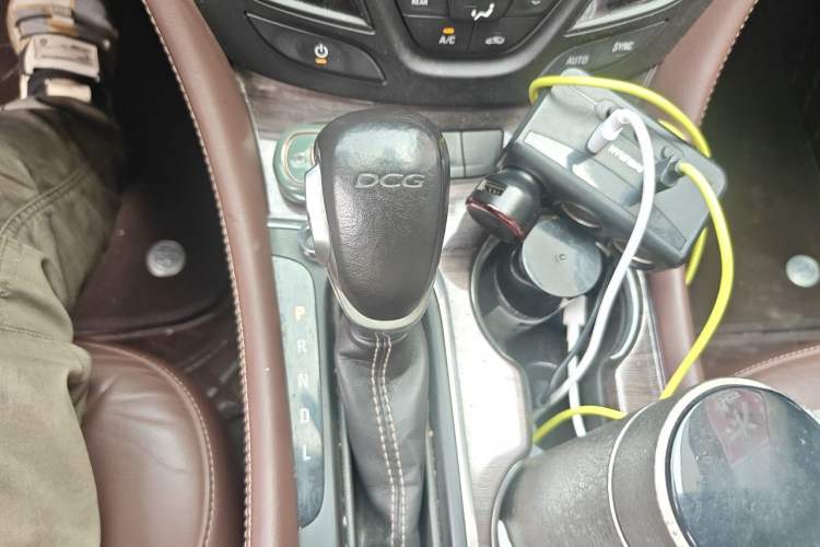 Used Buick Envision 2016 20T Two-Wheel-Drive Elite Model Gear Lever