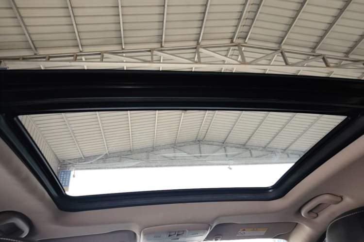 Used Buick Envision 2016 20T Two-Wheel Drive Leading Version Headliner