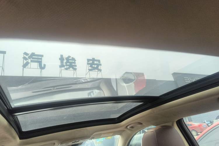 Used Buick Envision 2016 28T Four-Wheel Drive Luxury Model Headliner