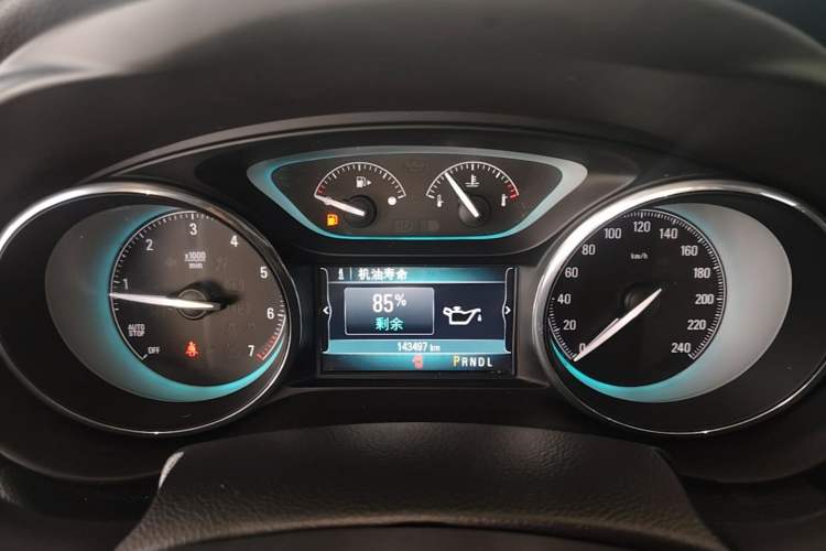 Used Buick Envision 2016 20T Two-Wheel Drive Leading Version Instrument Cluster