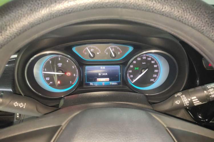 Used Buick Envision 2016 20T Two-Wheel Drive Leading Version Instrument Cluster