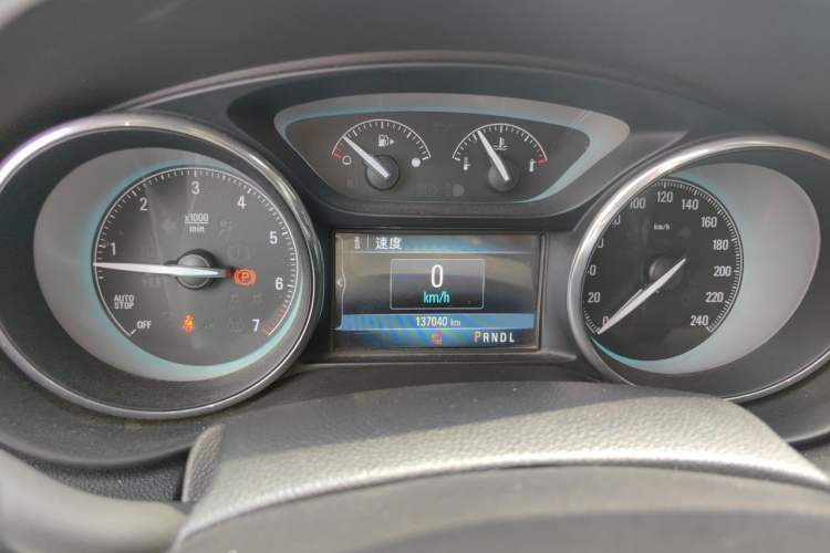 Used Buick Envision 2016 20T Two-Wheel-Drive Elite Model Instrument Cluster