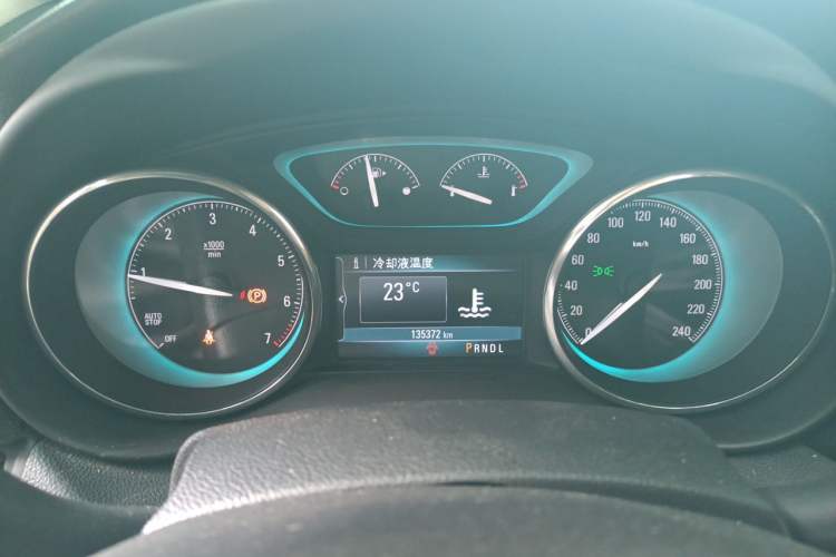 Used Buick Envision 2016 20T Two-Wheel-Drive Elite Model Instrument Cluster