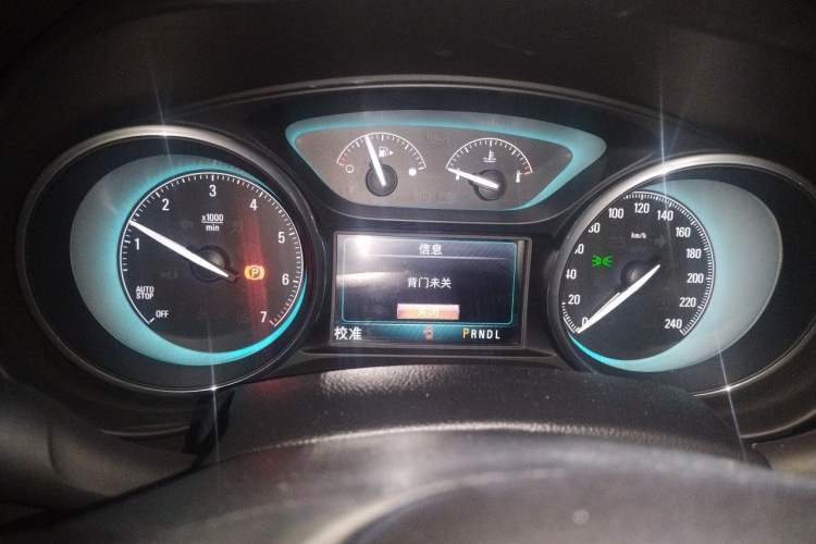 Used Buick Envision 2016 28T Four-Wheel Drive Elite Version Instrument Cluster
