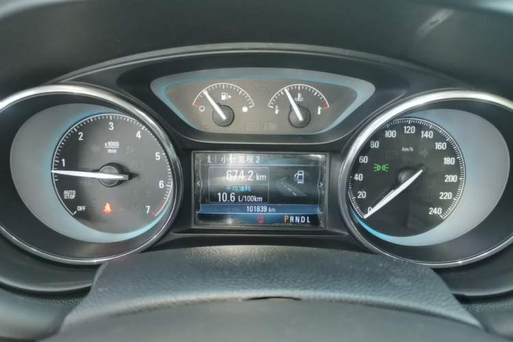 Used Buick Envision 2016 20T Two-Wheel-Drive Elite Model Instrument Cluster