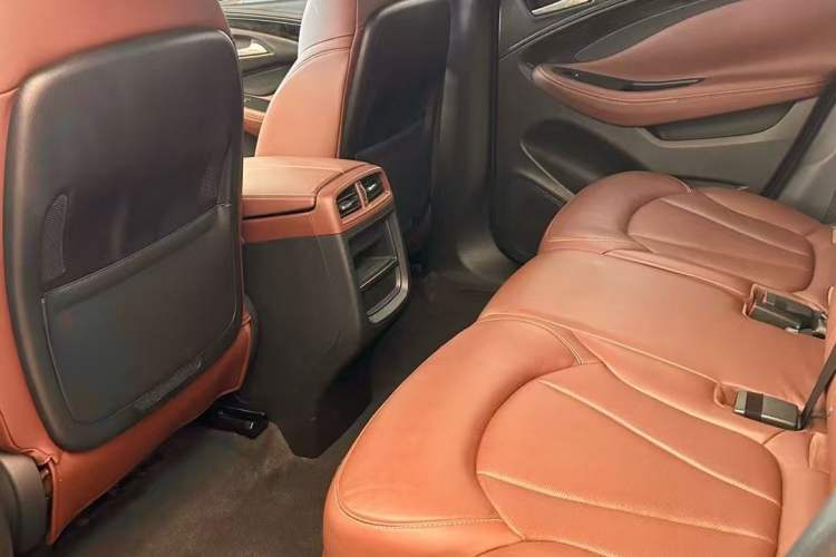 Used Buick Envision 2016 28T Four-Wheel Drive Luxury Model Interior 2