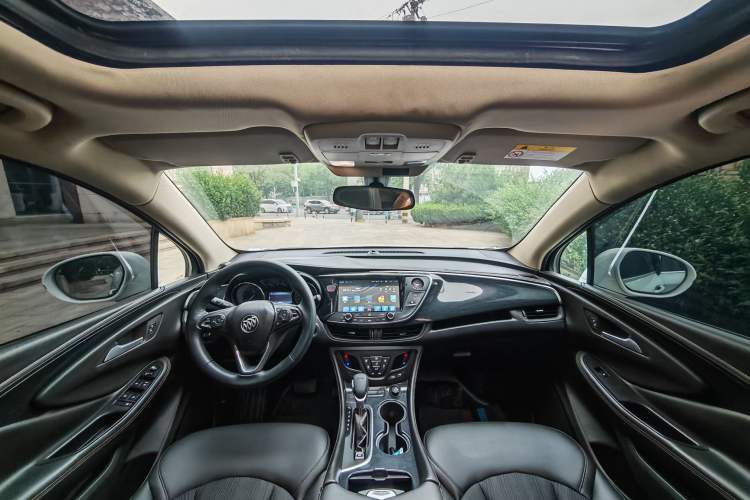Used Buick Envision 2016 20T Two-Wheel Drive Leading Version Interior 3
